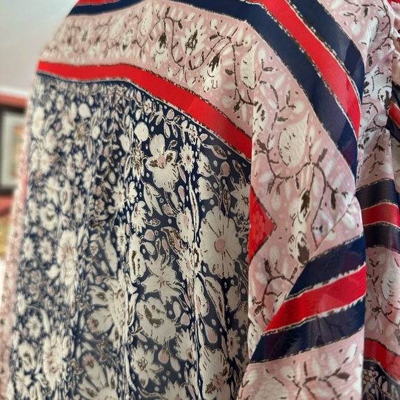 Wrap - Picture 5 of 5